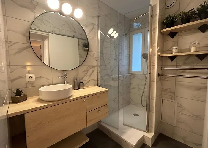 Front De Lägenhet *